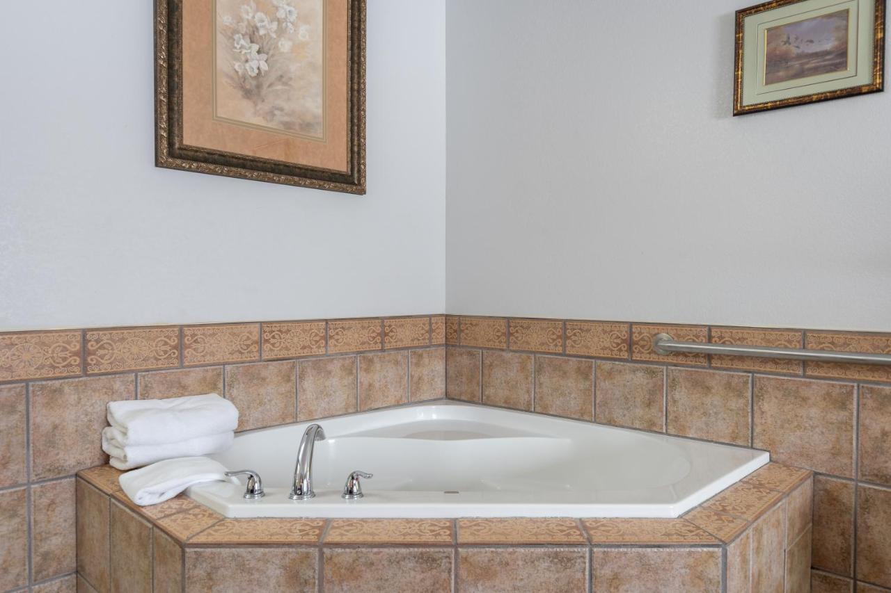 Stay Usa Hotel And Suites Hot Springs Bagian luar foto